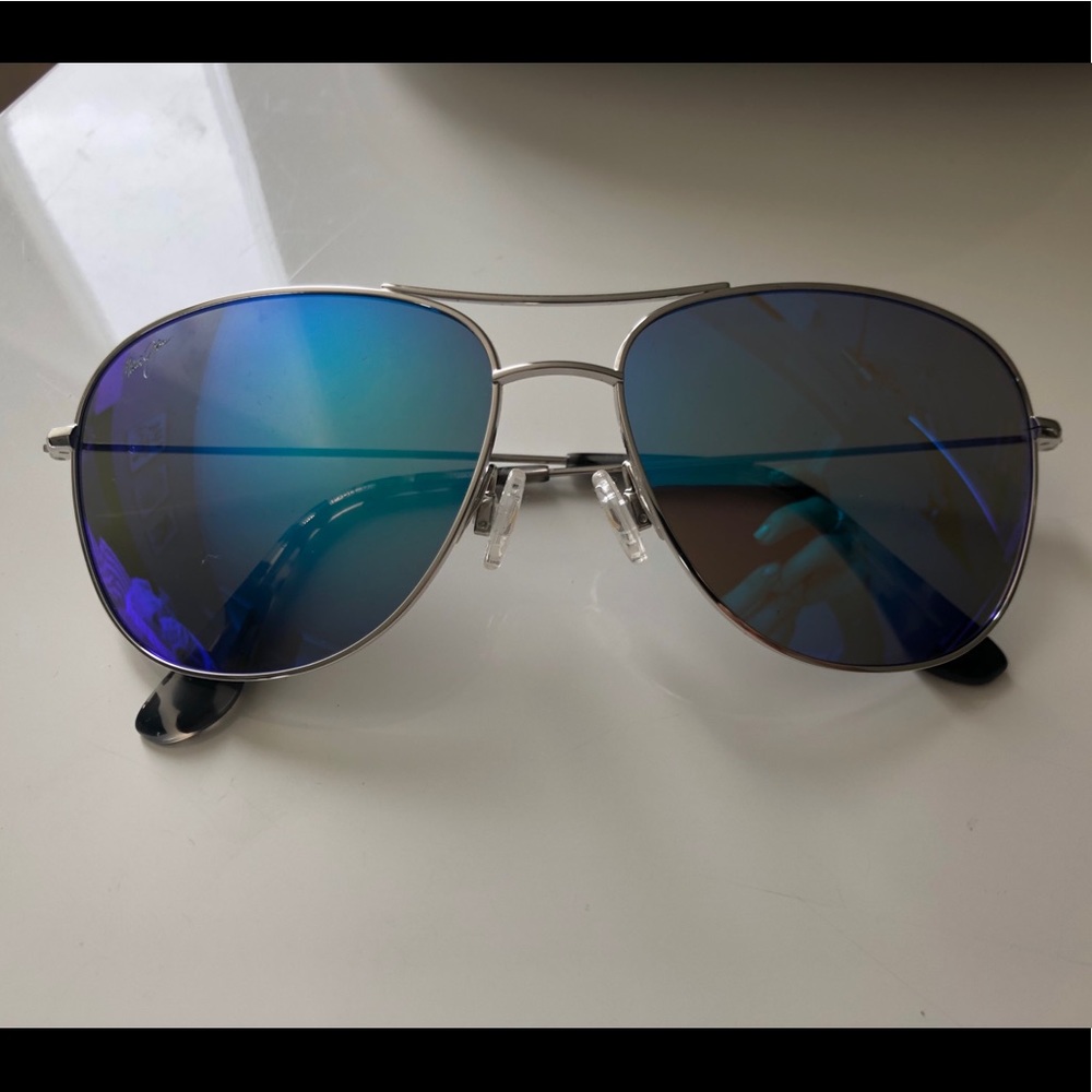 Maui Jim Women’s aviator style sunglasses